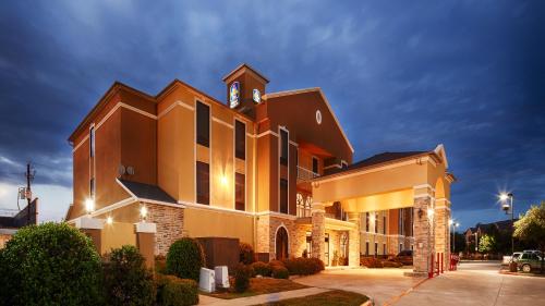 Best Western Plus McKinney Inn & Suites in Мак-Кинни