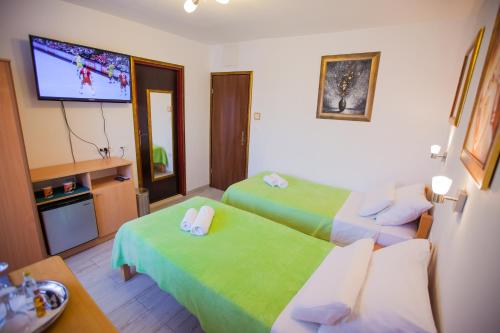 Golden Gate Dream Rooms, Split (photo 10)