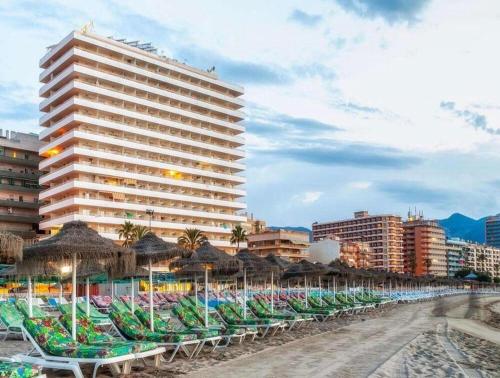 Stylish Fuengirola Studio with Panoramic Sea View, Fuengirola (Foto 7)
