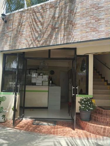 Jazmine Hotel in Milagros