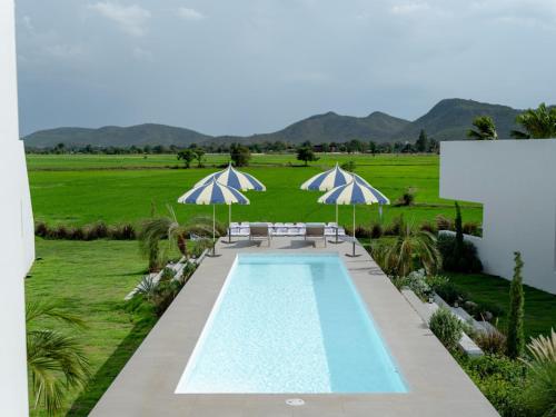 MITI-TIKAAN VILLA in Tha Muang