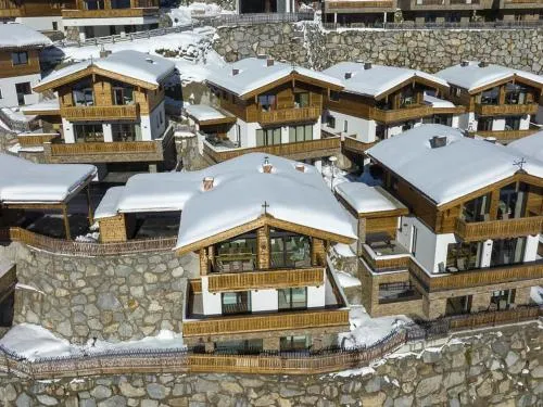 Stylish Chalet by Ski Slopes in Neukirchen am Großvenediger, Österreich