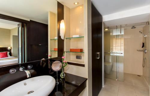 Ramada Plaza by Wyndham Bangkok Menam Riverside, Bangkok (zdjęcie 10)
