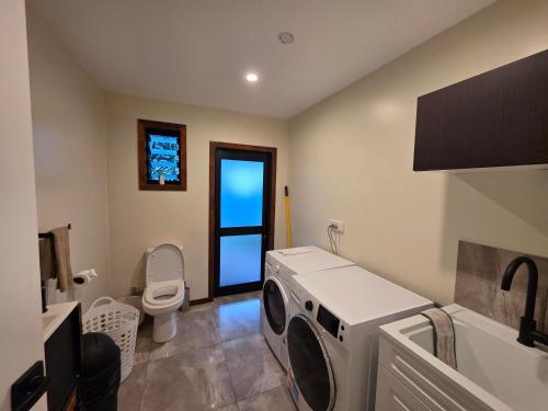 Atupa Holiday Home near مطار Rarotonga الدولي