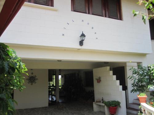 Exterior view, Hillhouse in Rio San Juan
