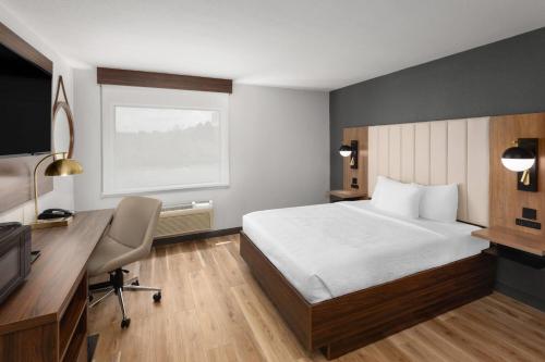 La Quinta Inn & Suites by Wyndham Springdale in Springdale