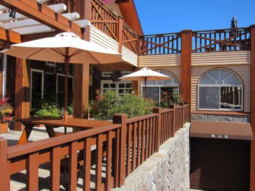 Restaurant, 雪霸休閒農場 Sheipa Leisure Farm in Wufeng Township