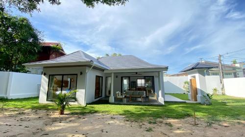 The Weekender Villa 2