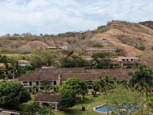 Sea Heaven Ground Floor Studio in Isla Zahino