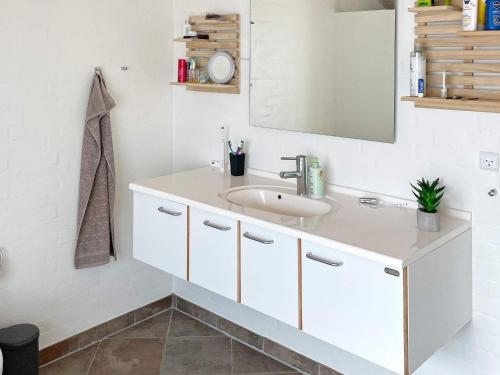 Modern Beach House - By Traum Ferienwohnungen in Hadsund