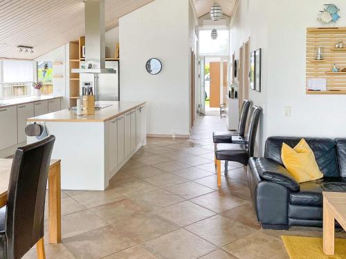 Modern Beach House - By Traum Ferienwohnungen in Hadsund