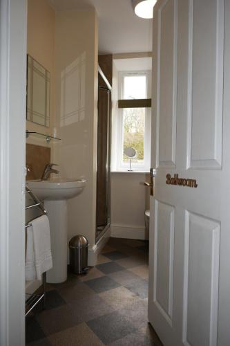 The Victoria - image 12