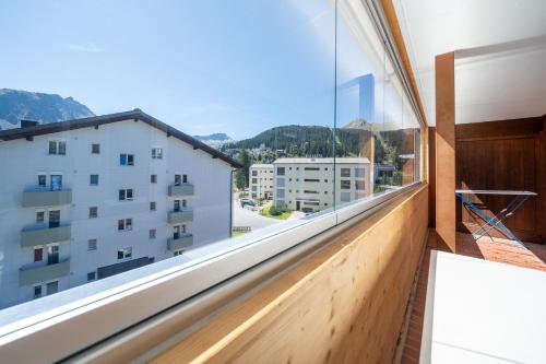  Latschüel by Arosa Vacations, Familienwohnung im Zentrum mit Privatparkplatz in Arosa