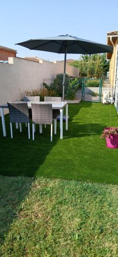 View, Gite tout confort 50 m2, 2 chambres in Coulobres