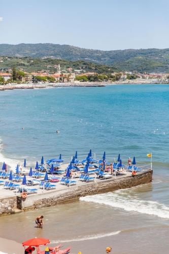 Camera doppia, familiare, superior, vista sul mare