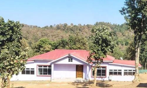 Murguma Wildflower resort in Pratappur