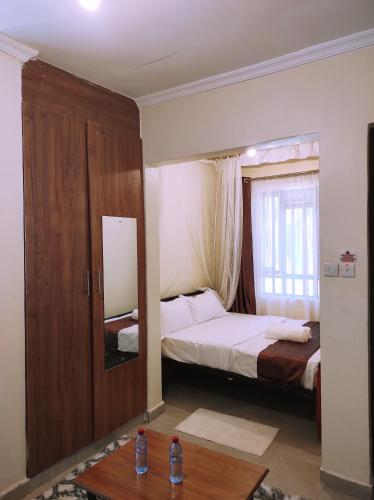 Lakeview Studios in คีซูมู