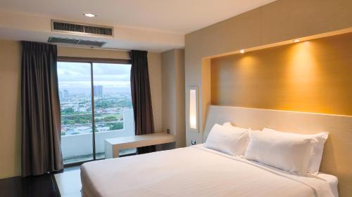 Suite, junior, balcón