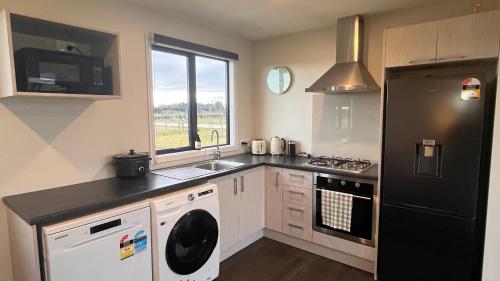 virtuve, Woodstock Escape to the Country in Burnt Hill