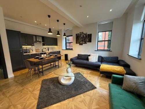Sleek and Modern City Centre Apartment, Leeds