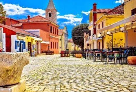 A szálláshely kívülről, Großes Appartement in Zukve