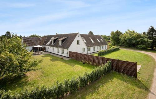  Tolles Haus In Føllenslev Mit Küche in Føllenslev