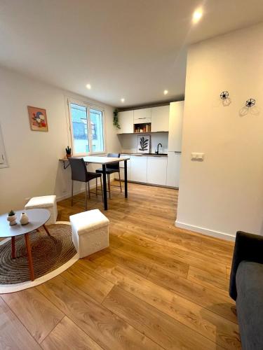 Studio cosy rénové en plein coeur du bourg - Location saisonnière - Carnac