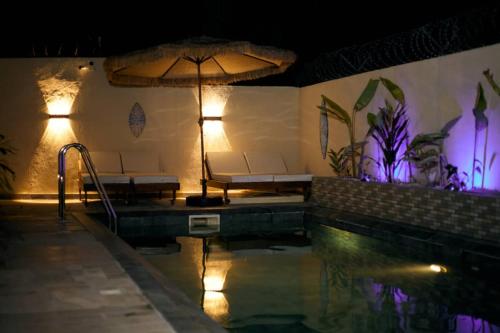 Piscina, Villa Diniyo in San-Pedro