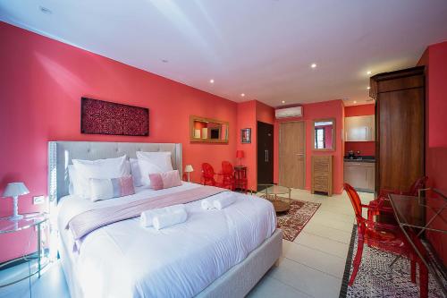 Standard Suite - Second Floor