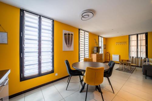 Suites Coronell d'En Vila - image 4