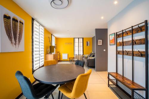 Suites Coronell d'En Vila - image 13