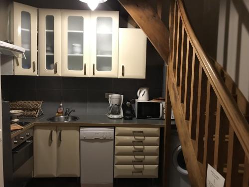 Konyha, Gîte du château d'Hodebert in Saint-Paterne-Racan