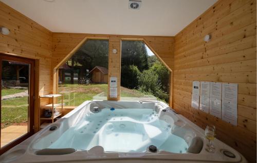 กิจกรรม, Amazing Home In Veselici With Sauna in ริบนิก