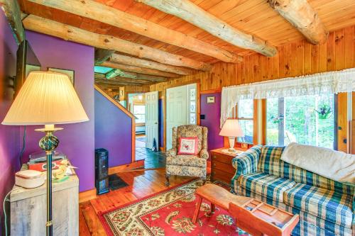 Forest Hideaway in Plainfield: Hike, Paddle & Ski in Cornish (NH)
