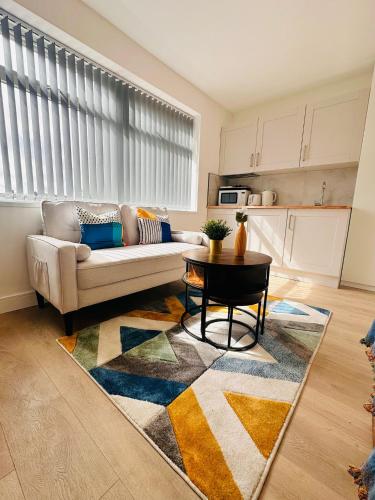 R1 - Luxury Self-Contained Studio Apartment near QE Hospital, Birmingham (fotografie 9)