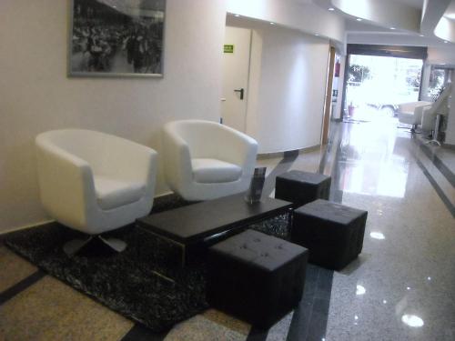 Hotel Nuevo Triunfo - main image