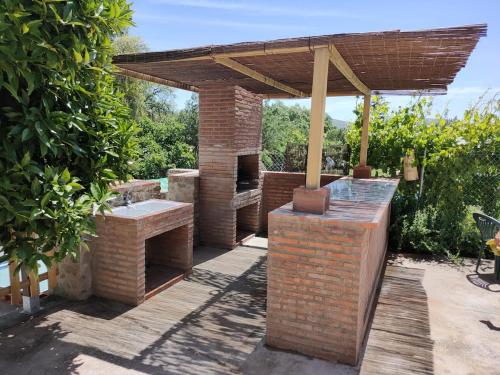 La casa de los Humeros in Castillo De Las Guardas