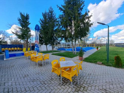 Cabana Lir in อาราด