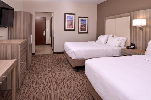 Holiday Inn Express & Suites Williams, an IHG Hotel