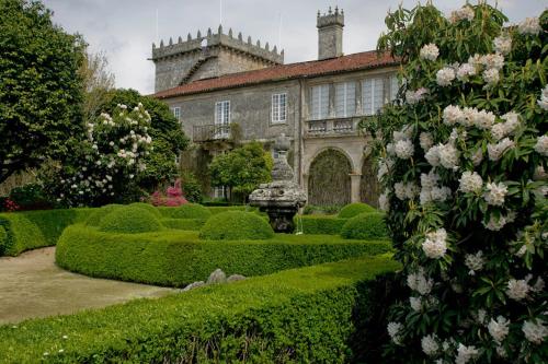 Tuvākā izklaides vieta, A Casa de Salvador - retiro rural con alma gallega in A Famelga