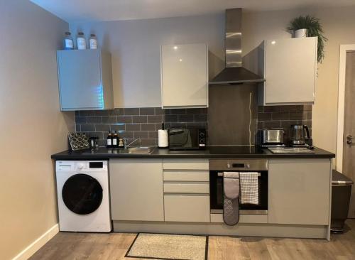 Apartment in south yorkshire Central location in ברנסלי