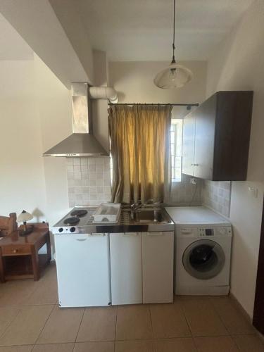 Kitchen, Kandania Apartments in Kandanos