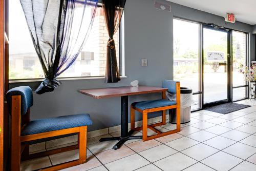 Luxury Inn in Channelview, USA
