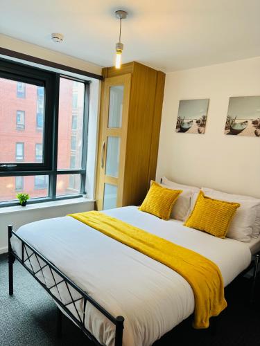 2 Bedroom City Centre Apartment Free Secure Parking, Liverpool (photo 7)