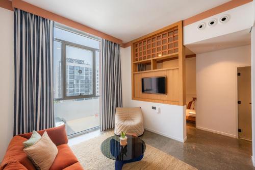 Shada Hotel, Dubai World Trade Center Room Type - Standard suite city view