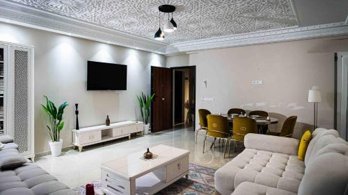 Appart Hotel Golden Sky Home in Beni Mellal