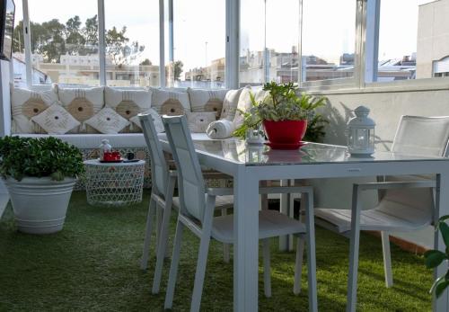 Atico en Triana - 2 terrazas privadas con parking, Sevilla