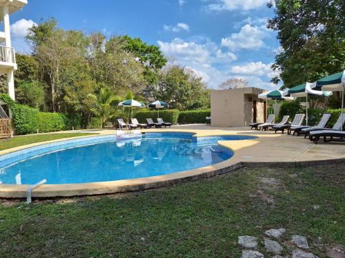 Swimming pool, villas chicanna calakmul in Chicanna