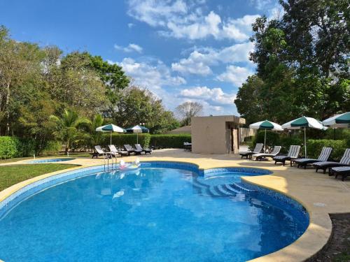 Swimming pool, villas chicanna calakmul in Chicanna
