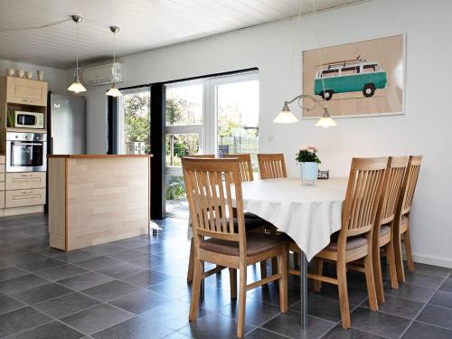 Facilities, 8 person holiday home in Væggerløse in Vaeggerlose